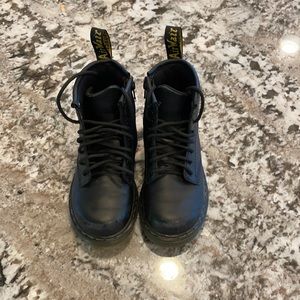 Girls Dr. Martens size 10 Toddler